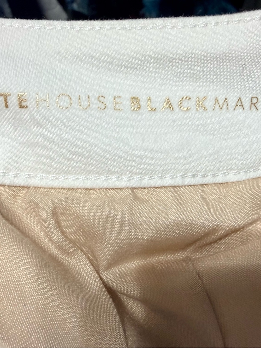 White House Black Market Embroidered White Crop Jeans for Women - Brand: - Picture 6 of 9